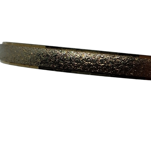 Vintage 1980s Monet Gold-Tone Textured Bangle Bracelet - Picture 4 of 6